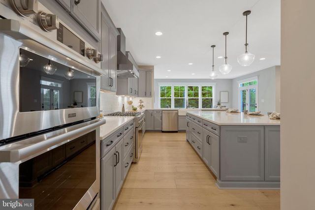 16020 KEYMER HILL CT, Hamilton, VA 20158