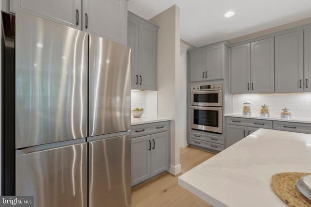 16020 KEYMER HILL CT, Hamilton, VA 20158