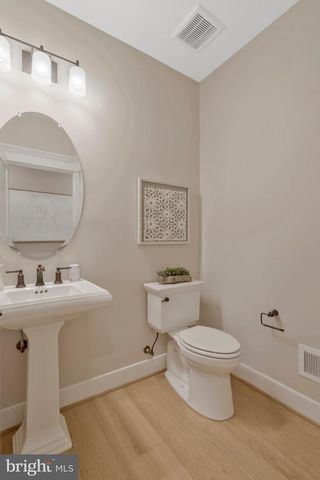 16020 KEYMER HILL CT, Hamilton, VA 20158