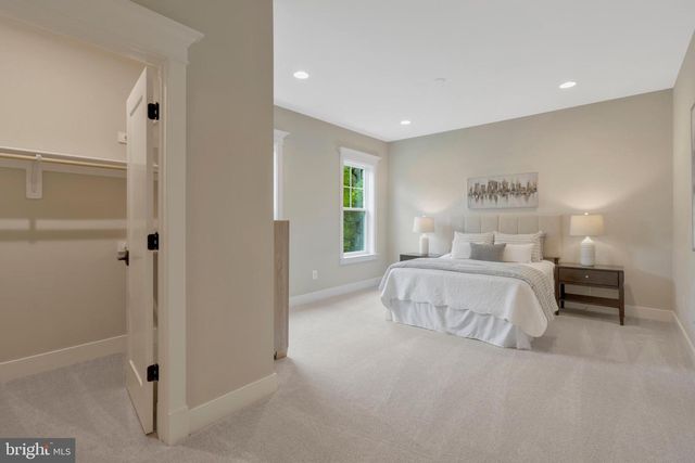 16020 KEYMER HILL CT, Hamilton, VA 20158