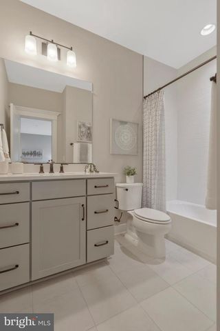 16020 KEYMER HILL CT, Hamilton, VA 20158