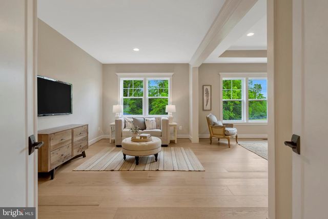 16020 KEYMER HILL CT, Hamilton, VA 20158