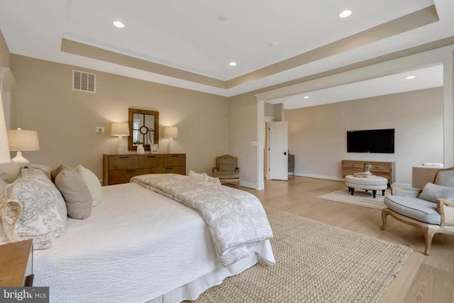 16020 KEYMER HILL CT, Hamilton, VA 20158