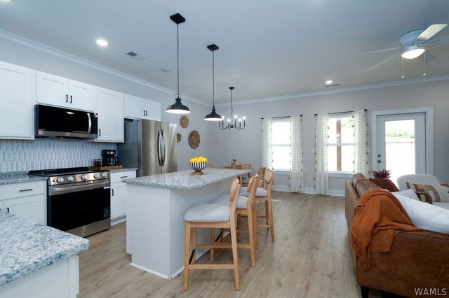 22120 Cove, Woodstock, AL 35111