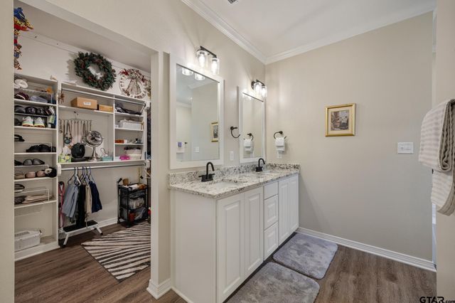 2728 Royal Village Way, Tyler, TX 75701