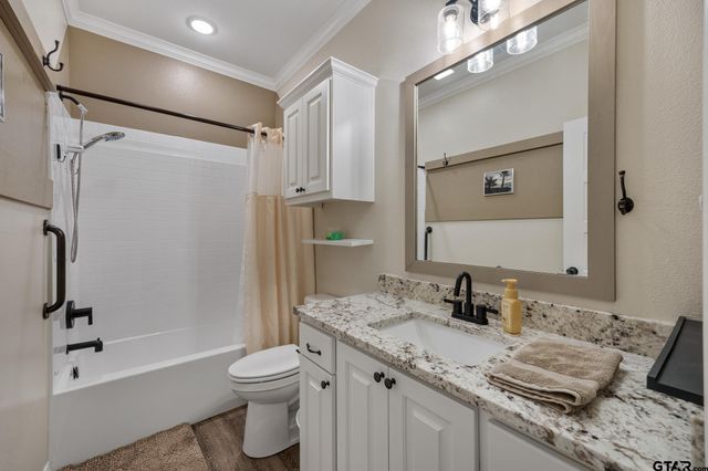 2728 Royal Village Way, Tyler, TX 75701