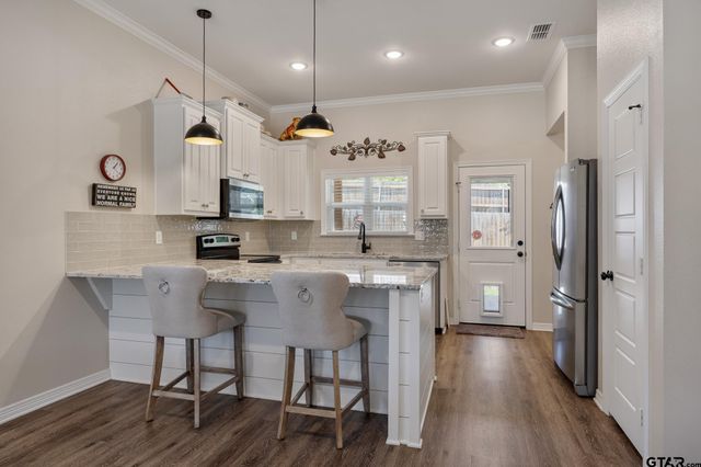 2728 Royal Village Way, Tyler, TX 75701