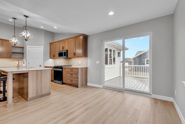 4915 Lincoln WAY, Sheboygan, WI 53083