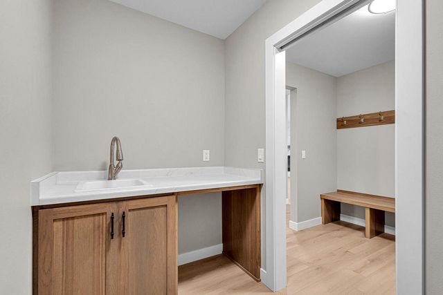 4915 Lincoln WAY, Sheboygan, WI 53083