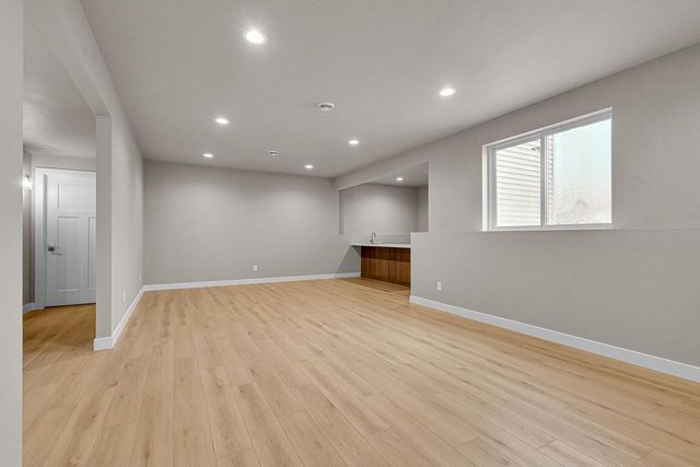 4915 Lincoln WAY, Sheboygan, WI 53083