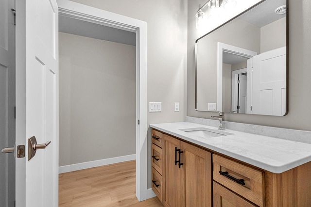 4915 Lincoln WAY, Sheboygan, WI 53083