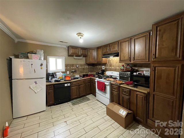 2831 Bettis Road, Grover, NC 28073