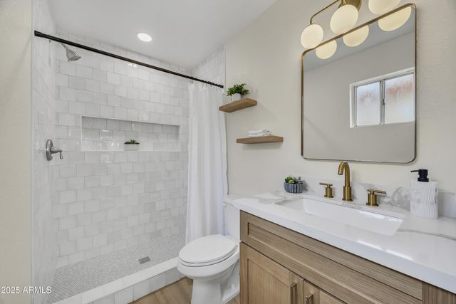 434 E ROYAL PALMS Drive, Mesa, AZ 85203