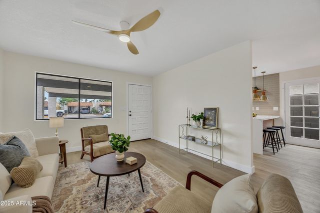 434 E ROYAL PALMS Drive, Mesa, AZ 85203