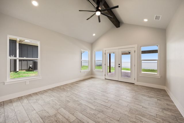 249 Caro Drive, West Tawakoni, TX 75474