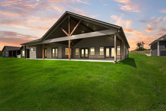 249 Caro Drive, West Tawakoni, TX 75474