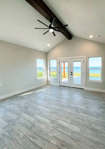 249 Caro Drive, West Tawakoni, TX 75474