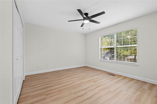 2062 N Kantz Lane, Fayetteville, AR 72703