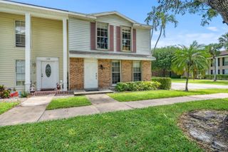 1626 Brier Patch Trail, Wellington, FL 33414