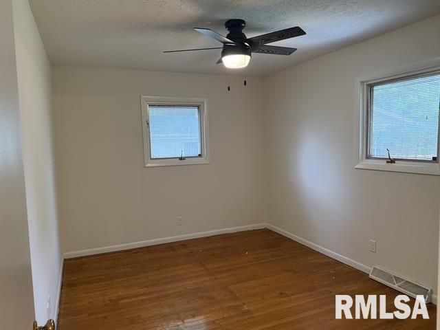 49 BIRCH Drive, Chatham, IL 62629