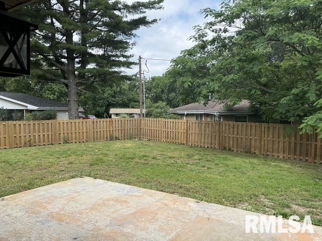 49 BIRCH Drive, Chatham, IL 62629