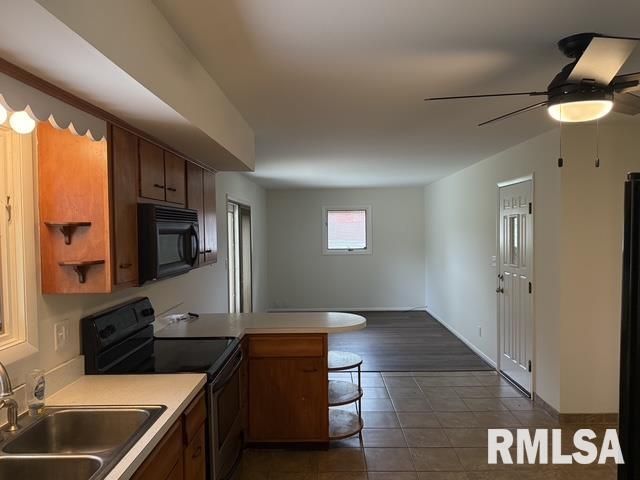 49 BIRCH Drive, Chatham, IL 62629