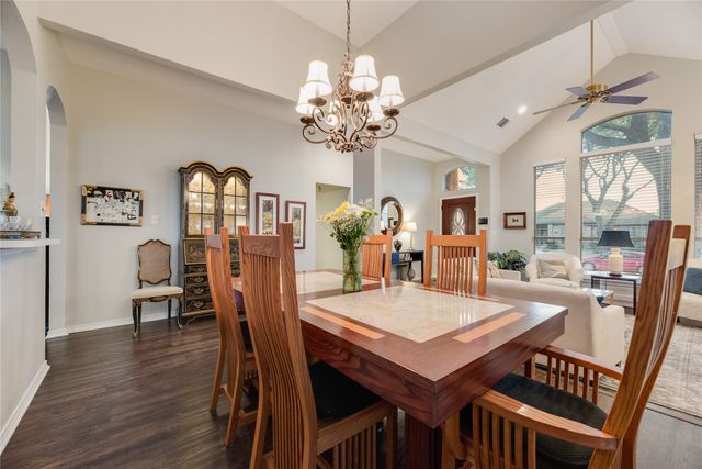 2017 Greenstone Trail, Carrollton, TX 75010