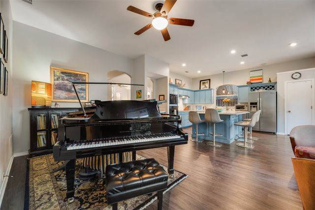 2017 Greenstone Trail, Carrollton, TX 75010