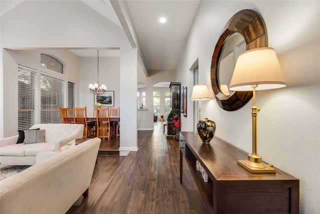 2017 Greenstone Trail, Carrollton, TX 75010