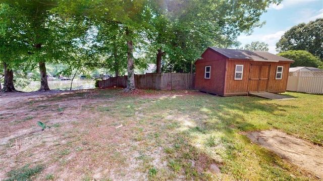 181 Kristen LN, Suffolk, VA 23434