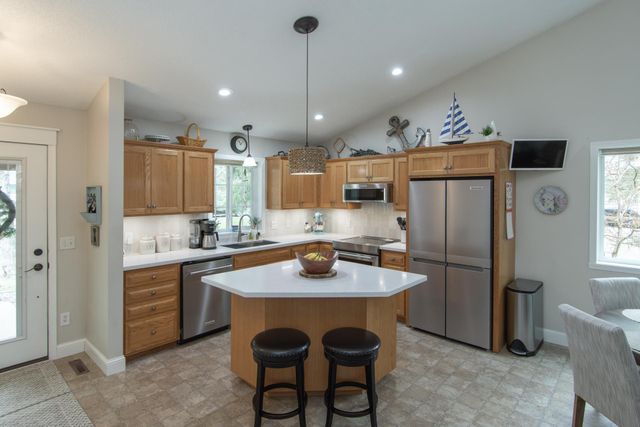 13830 Travine Drive, Baxter, MN 56425