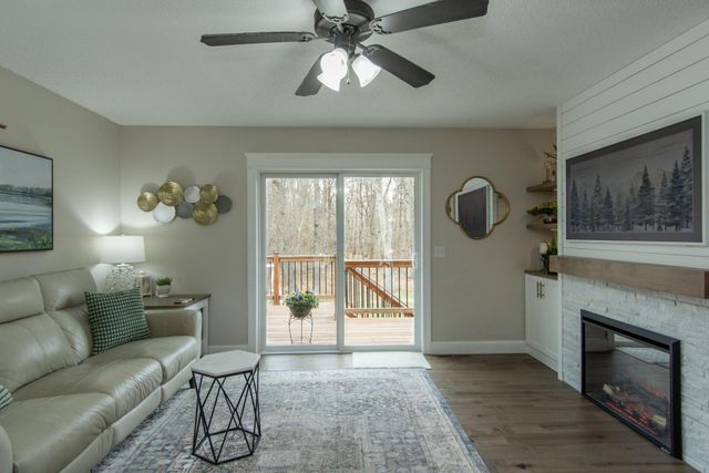 13830 Travine Drive, Baxter, MN 56425