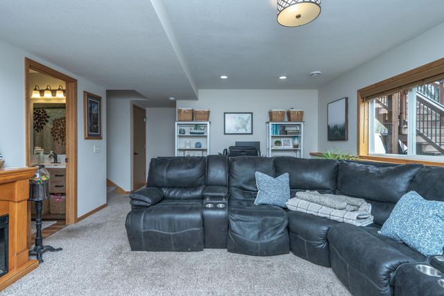 13830 Travine Drive, Baxter, MN 56425