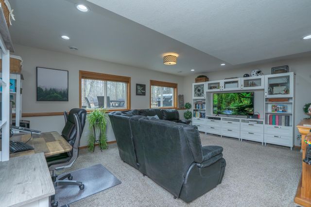 13830 Travine Drive, Baxter, MN 56425