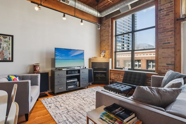 1801 S Michigan Avenue 505, Chicago, IL 60616