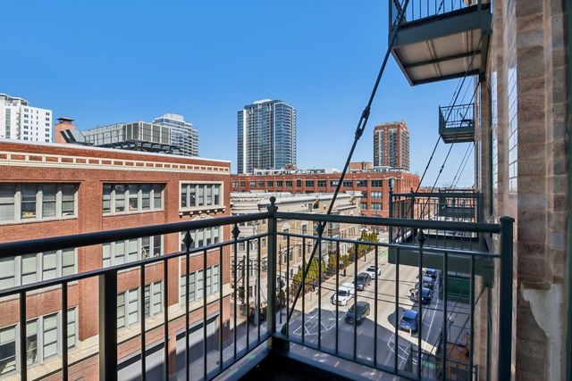 1801 S Michigan Avenue 505, Chicago, IL 60616