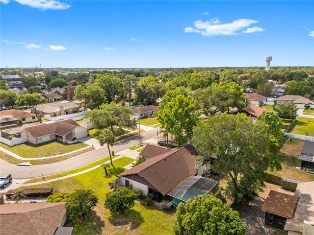 2008 SYCAMORE LANE, Plant City, FL 33563