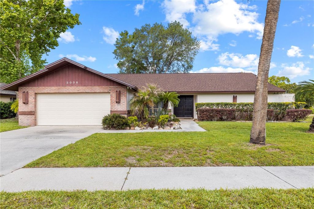 2008 SYCAMORE LANE, Plant City, FL 33563