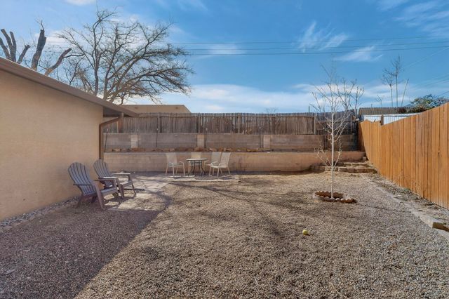 10245 Cove Court NW, Albuquerque, NM 87114