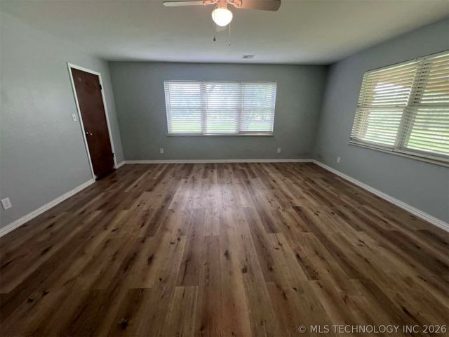 18756 E 690 Road, Moody, OK 74464