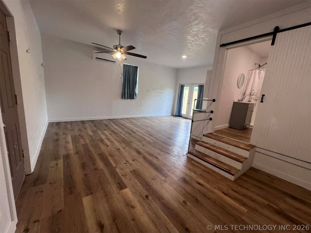18756 E 690 Road, Moody, OK 74464