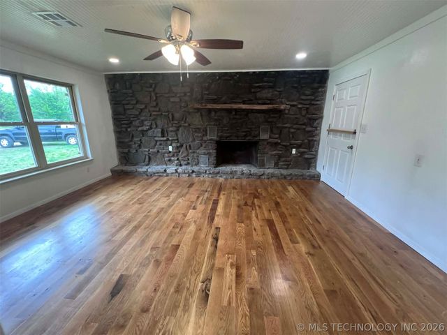 18756 E 690 Road, Moody, OK 74464