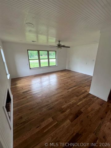 18756 E 690 Road, Moody, OK 74464