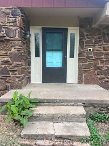 18756 E 690 Road, Moody, OK 74464