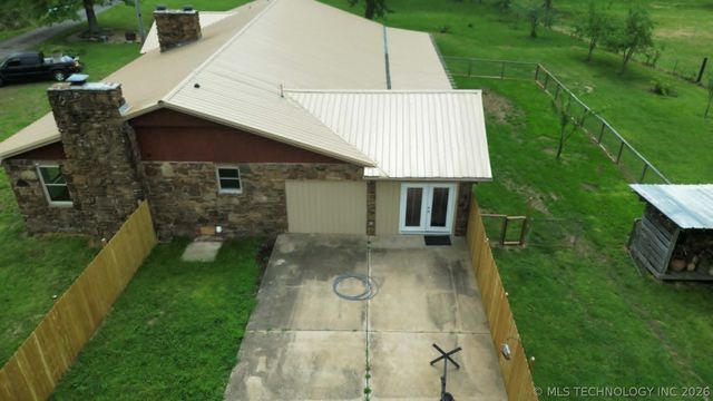 18756 E 690 Road, Moody, OK 74464