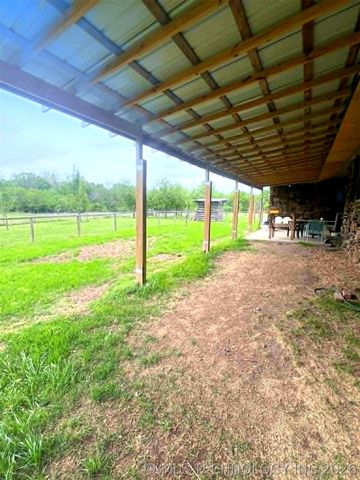 18756 E 690 Road, Moody, OK 74464