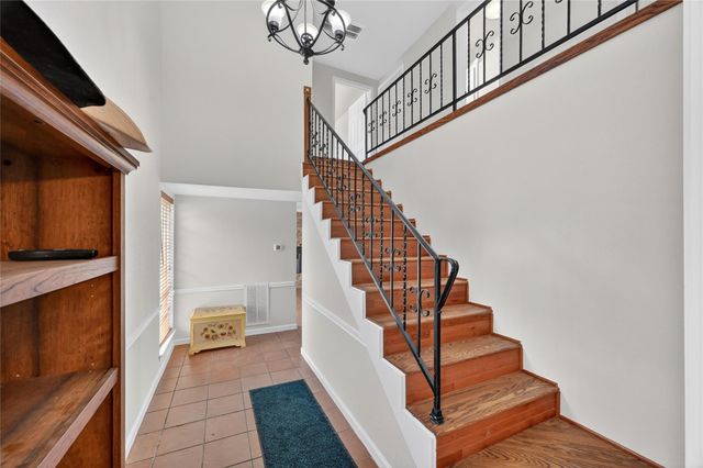 6072 County Road 122, Hallettsville, TX 77964