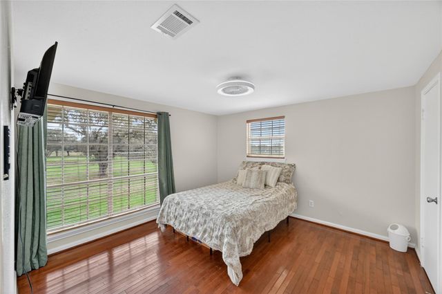 6072 County Road 122, Hallettsville, TX 77964