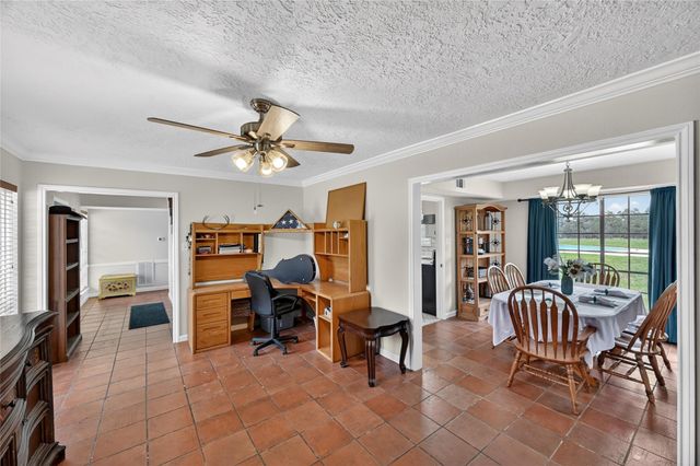 6072 County Road 122, Hallettsville, TX 77964