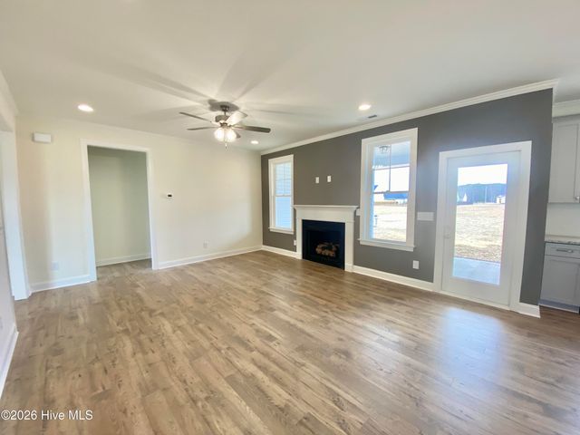 203 Rae Drive, Pikeville, NC 27863